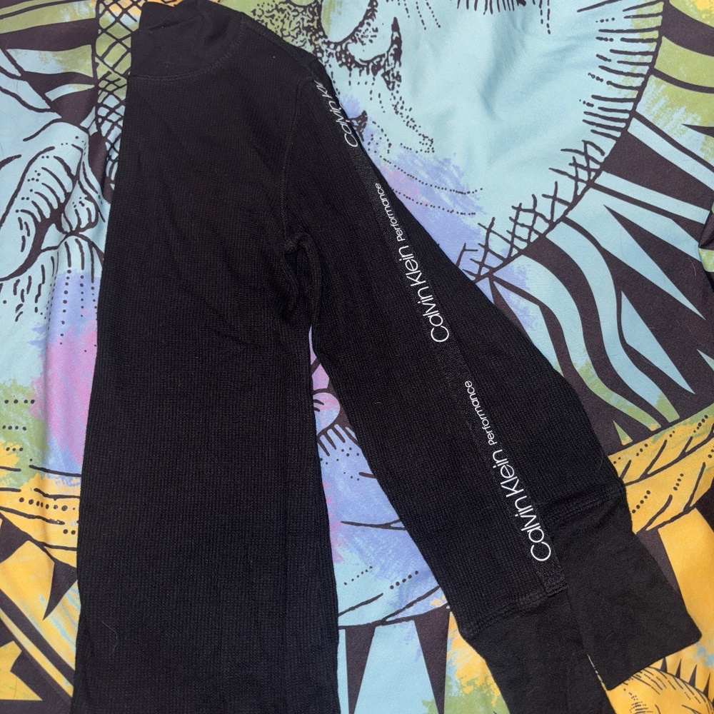 Women's Calvin Klein long sleeve shirt